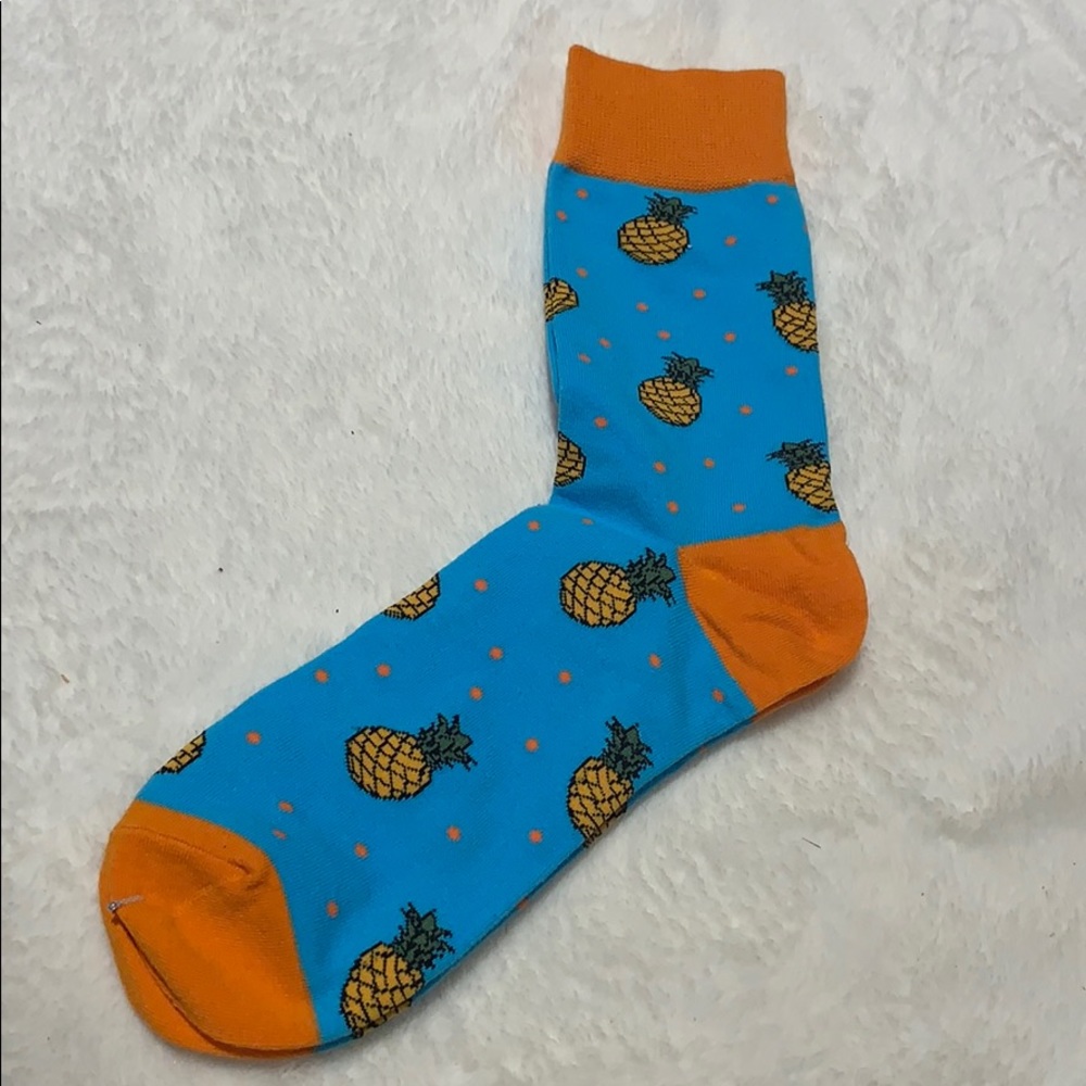 Pineapple socks by Socksmith brand new